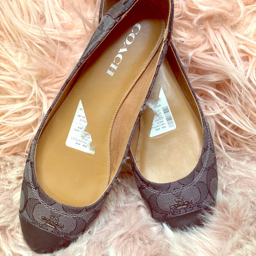 Authentic Coach Signature Chelsea Ballet Flats